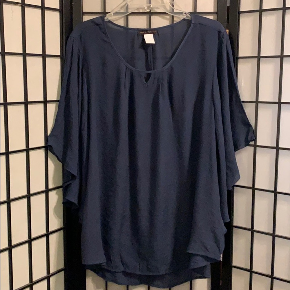 Jennie & Markus WOMAN Navy Blue Top